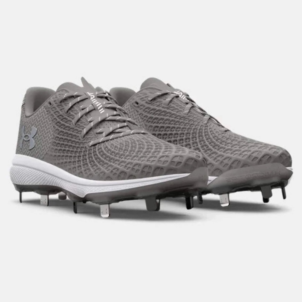Under Armour Women’s Softball Cleats Gray White Size 7.5